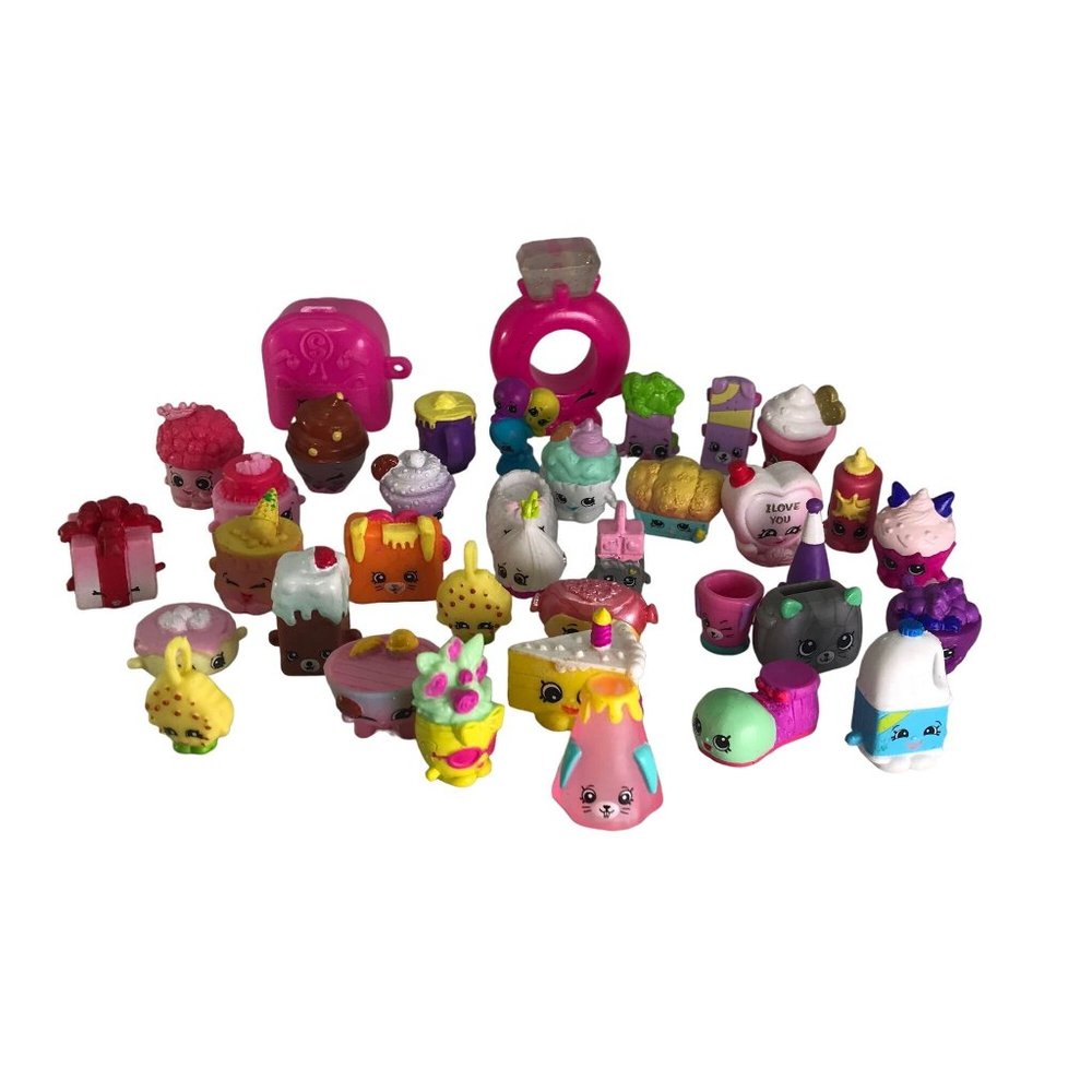 Lot of 37  Shopkins 22 Pencil Toppers 15 Non Pencil Toppers Backpack Rhonda Ring - Picture 2 of 12
